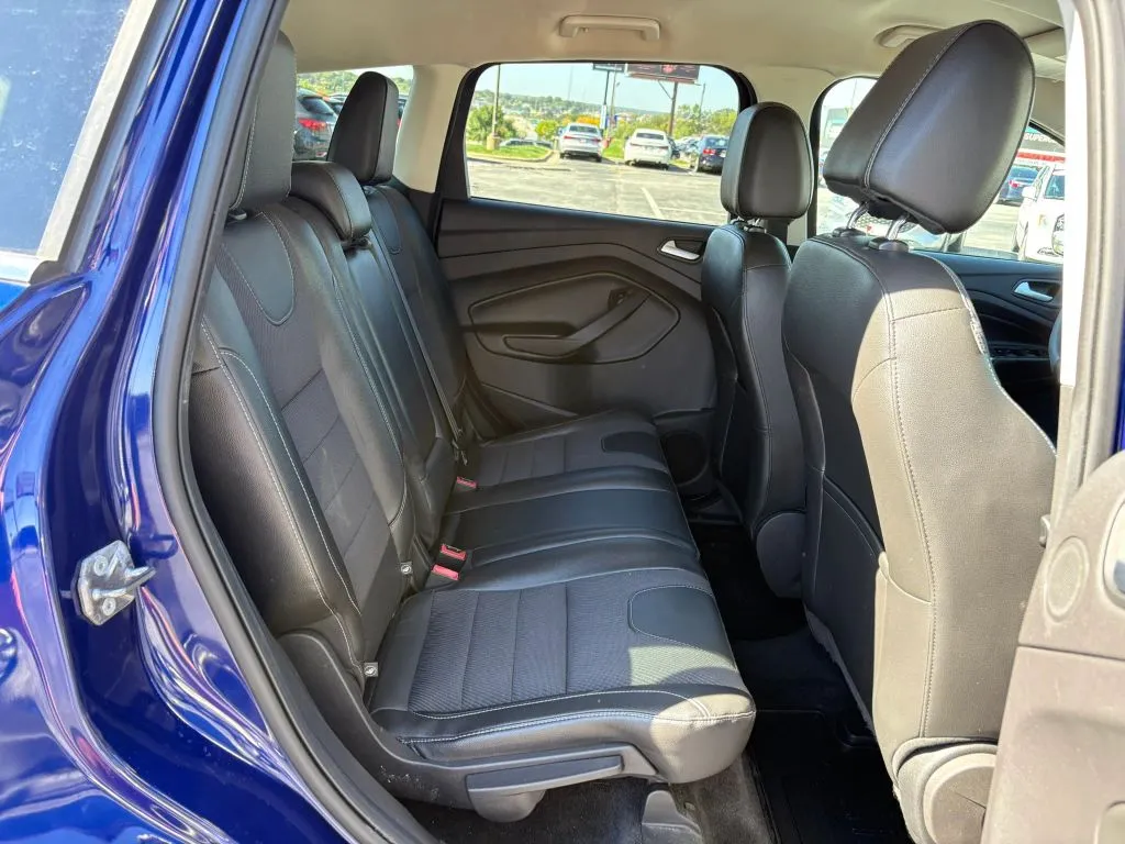 Ford Escape photo 18