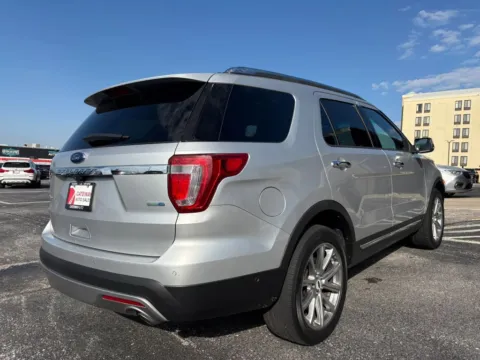 More photos of 2017 Ford Explorer Limited Sport Utility 4D at Gateway Auto Sales, NE