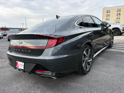More photos of 2023 Hyundai Sonata SEL Plus Sedan 4D at Gateway Auto Sales, NE