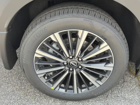 More photos of 2026 Nissan Pathfinder Platinum at Nissan of Lithia Springs, GA