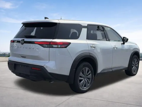 More photos of 2025 Nissan Pathfinder S at Nissan of Lithia Springs, GA