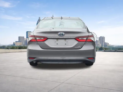 More photos of 2021 Toyota Camry Hybrid LE at Nissan of Lithia Springs, GA