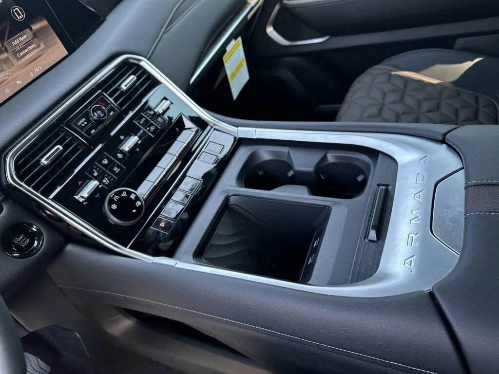 2025 Nissan Armada Platinum Reserve - Photo 11