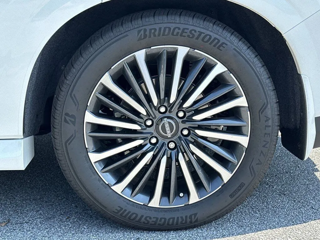 2025 Nissan Armada Platinum Reserve - Photo 36