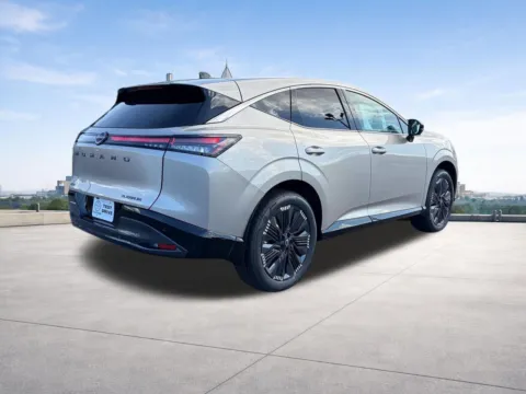 More photos of 2026 Nissan Murano Platinum at Nissan of Lithia Springs, GA