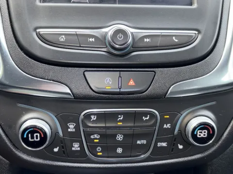 More photos of 2024 Chevrolet Equinox LT at Nissan of Lithia Springs, GA
