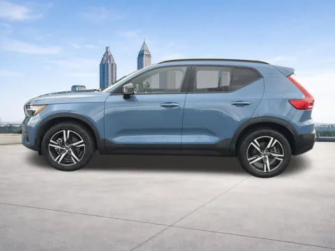 Photos of 2024 Volvo XC40 B5 Core for sale in Lithia Springs, GA at Nissan of Lithia Springs