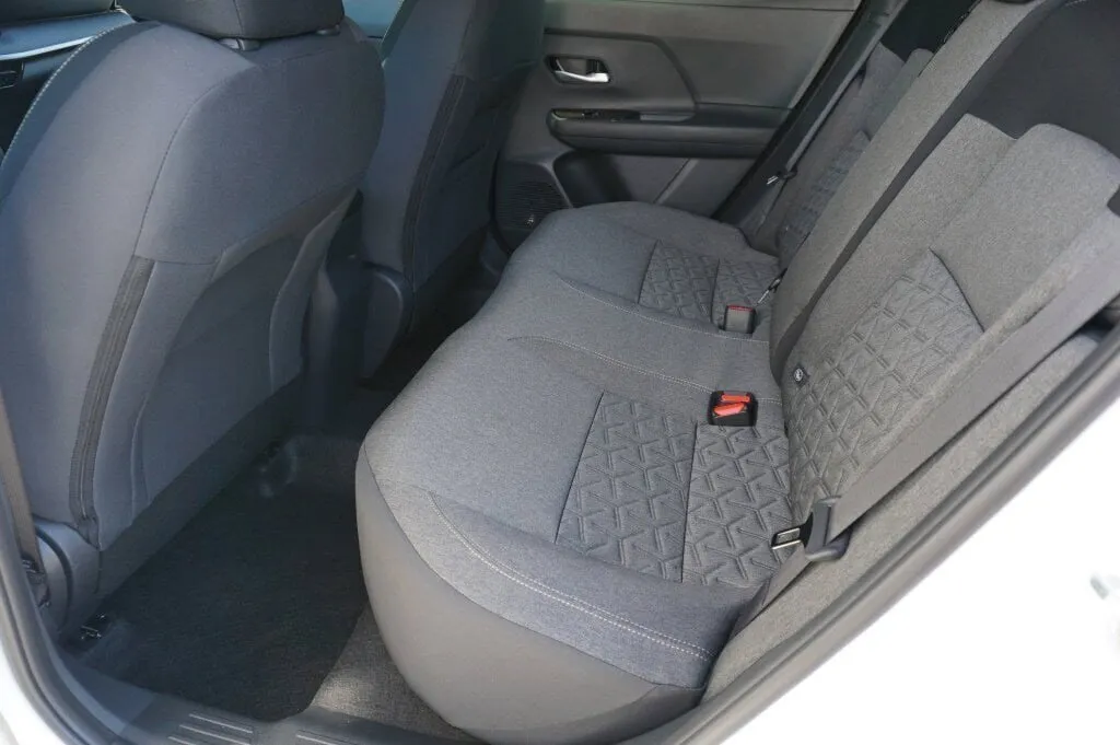 2026 Nissan KICKS SV - Photo 24