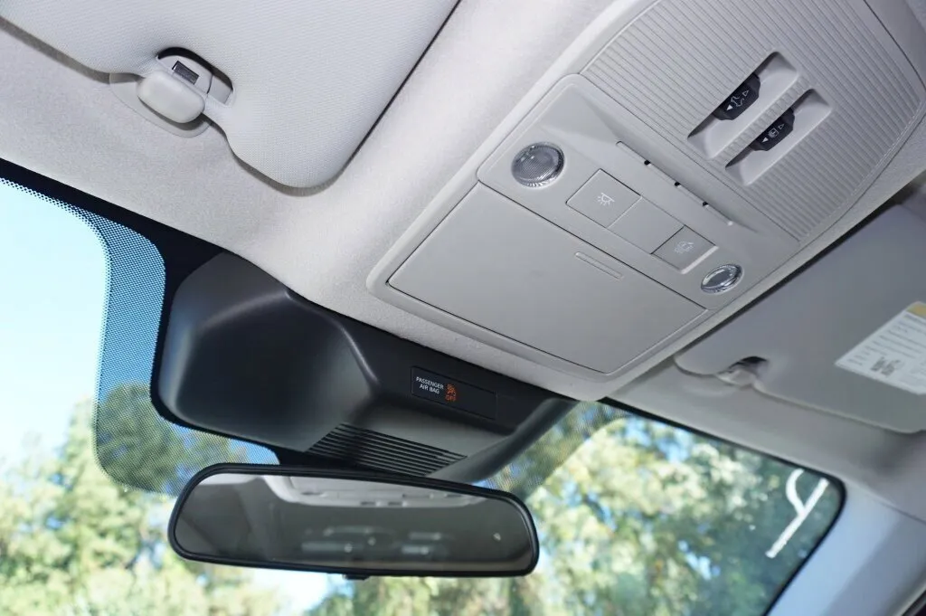 2026 Nissan KICKS SV - Photo 19