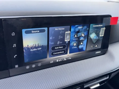 More photos of 2027 Nissan Kicks SR at Nissan of Lithia Springs, GA