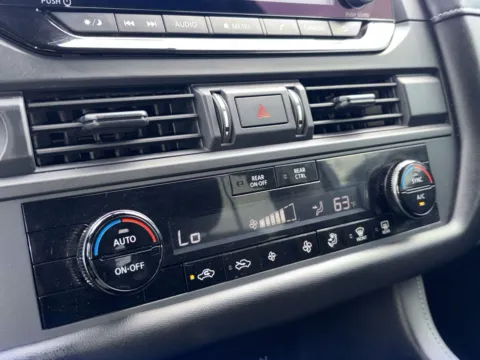 More photos of 2024 Nissan Pathfinder S at Nissan of Lithia Springs, GA