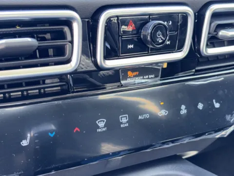 More photos of 2027 Nissan Sentra SV at Nissan of Lithia Springs, GA
