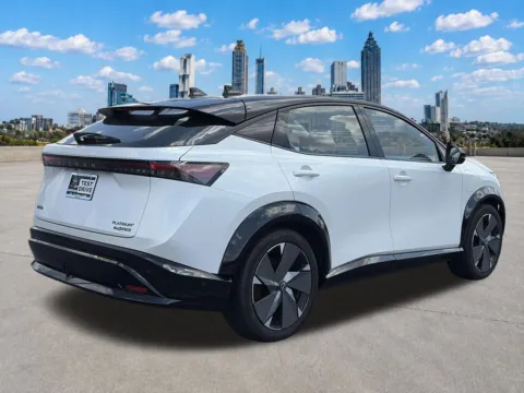 More photos of 2023 Nissan Ariya PLATINUM+ e-4ORCE at Nissan of Lithia Springs, GA