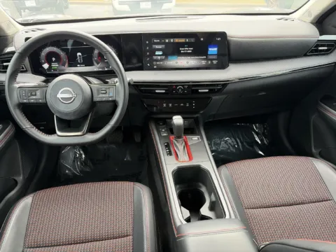 Photos of 2025 Nissan Kicks SR for sale in Lithia Springs, GA at Nissan of Lithia Springs