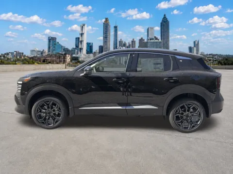 Photos of 2027 Nissan Kicks SR for sale in Lithia Springs, GA at Nissan of Lithia Springs