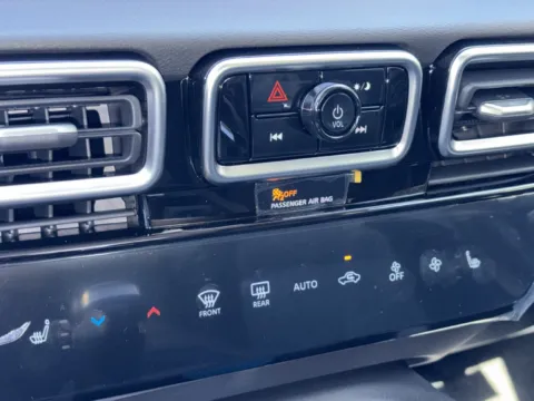 More photos of 2027 Nissan Sentra SV at Nissan of Lithia Springs, GA