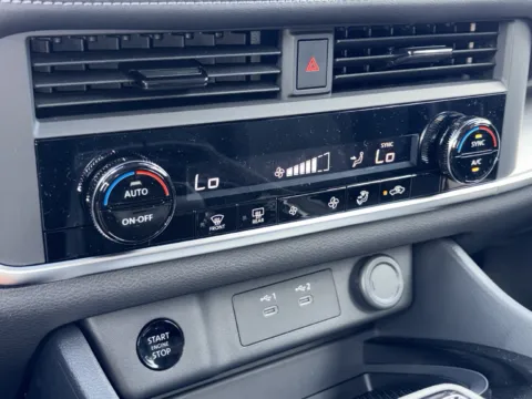 More photos of 2027 Nissan Rogue SV at Nissan of Lithia Springs, GA