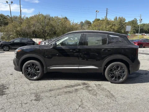 Photos of 2027 Nissan Kicks SR for sale in Lithia Springs, GA at Nissan of Lithia Springs