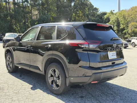 More photos of 2027 Nissan Rogue SV at Nissan of Lithia Springs, GA