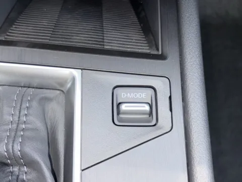 More photos of 2027 Nissan Kicks S at Nissan of Lithia Springs, GA