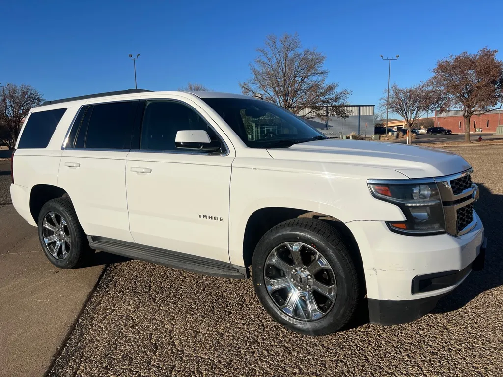 2015 Chevrolet Tahoe LT's photo