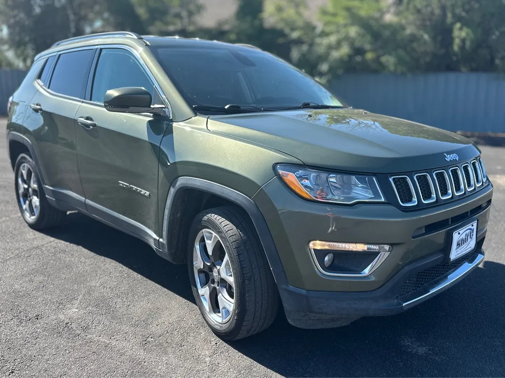 2020 Jeep Compass Limited's photo