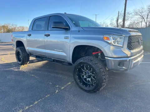 Silver 2017 TOYOTA TUNDRA CREWMAX SR5 for sale in Lubbock, TX