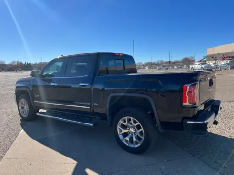 More photos of 2018 GMC SIERRA 1500 SLT at Shift Automotive Group, TX