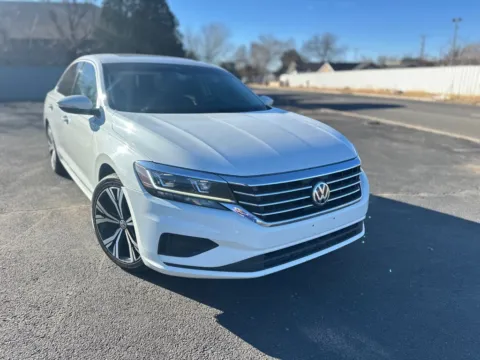 Another view of 2021 VOLKSWAGEN PASSAT SE for sale in Lubbock, TX at Shift Automotive Group