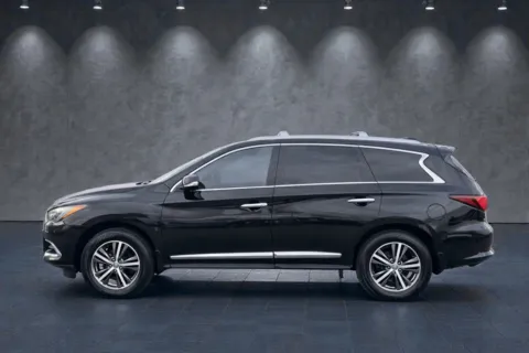 More photos of 2019 INFINITI QX60 LUXE at Shift Automotive Group, TX