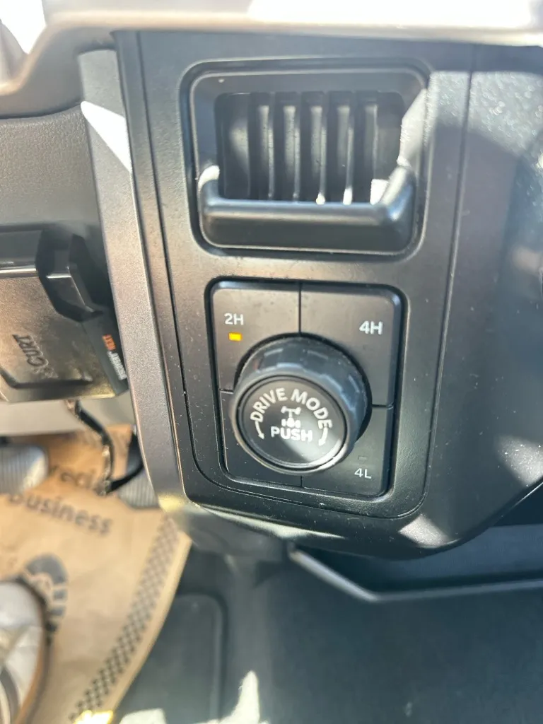 2023 Ford F-150 XLT - Photo 26