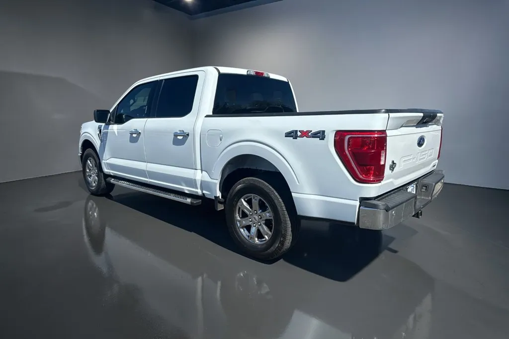 2023 Ford F-150 XLT - Photo 6