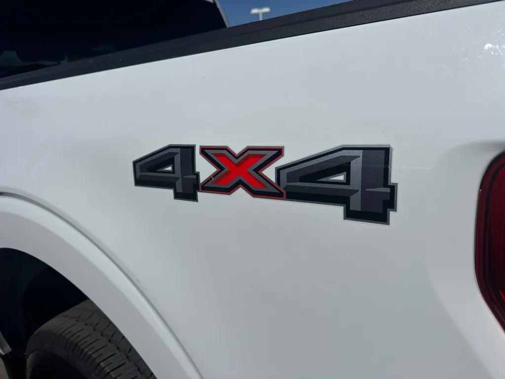 2023 Ford F-150 XLT - Photo 14