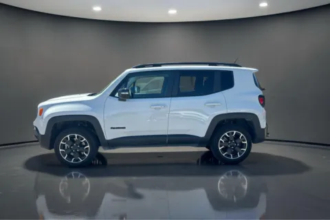 More photos of 2023 JEEP RENEGADE LATITUDE at Shift Automotive Group, TX
