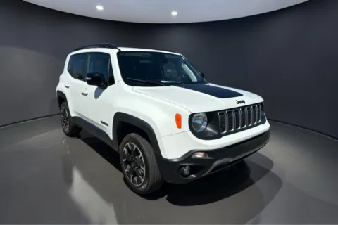 White 2023 JEEP RENEGADE LATITUDE for sale in Lubbock, TX