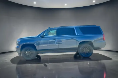 More photos of 2019 CHEVROLET SUBURBAN 1500 LT at Shift Automotive Group, TX