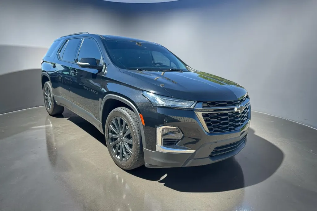 Black 2023 CHEVROLET TRAVERSE RS for sale in Lubbock, TX
