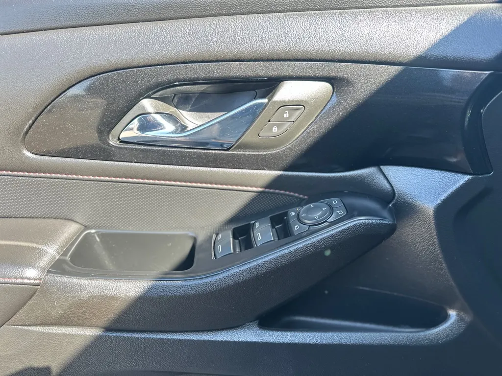 2023 Chevrolet Traverse RS - Photo 15