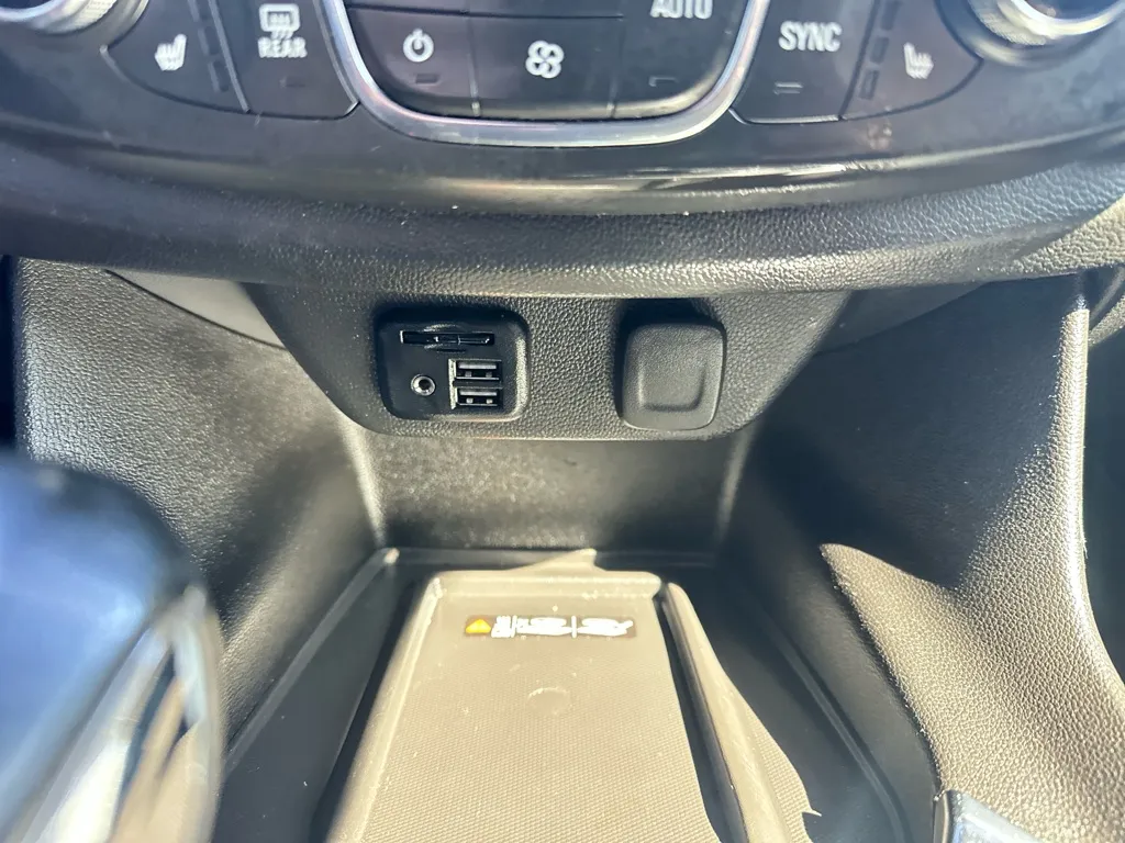2023 Chevrolet Traverse RS - Photo 24