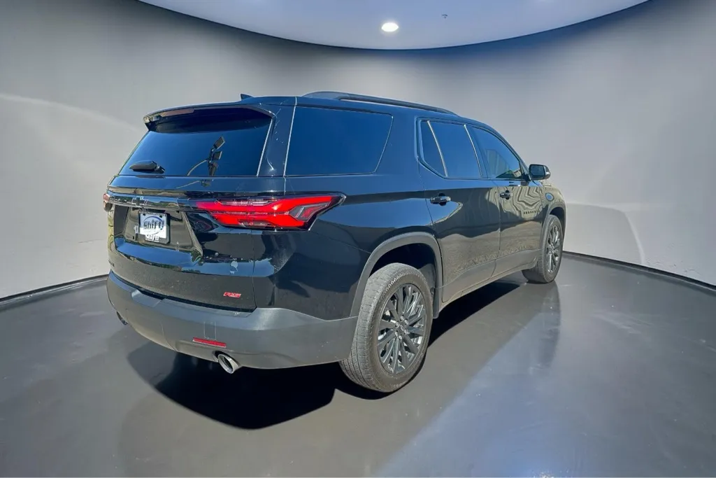 2023 Chevrolet Traverse RS - Photo 9
