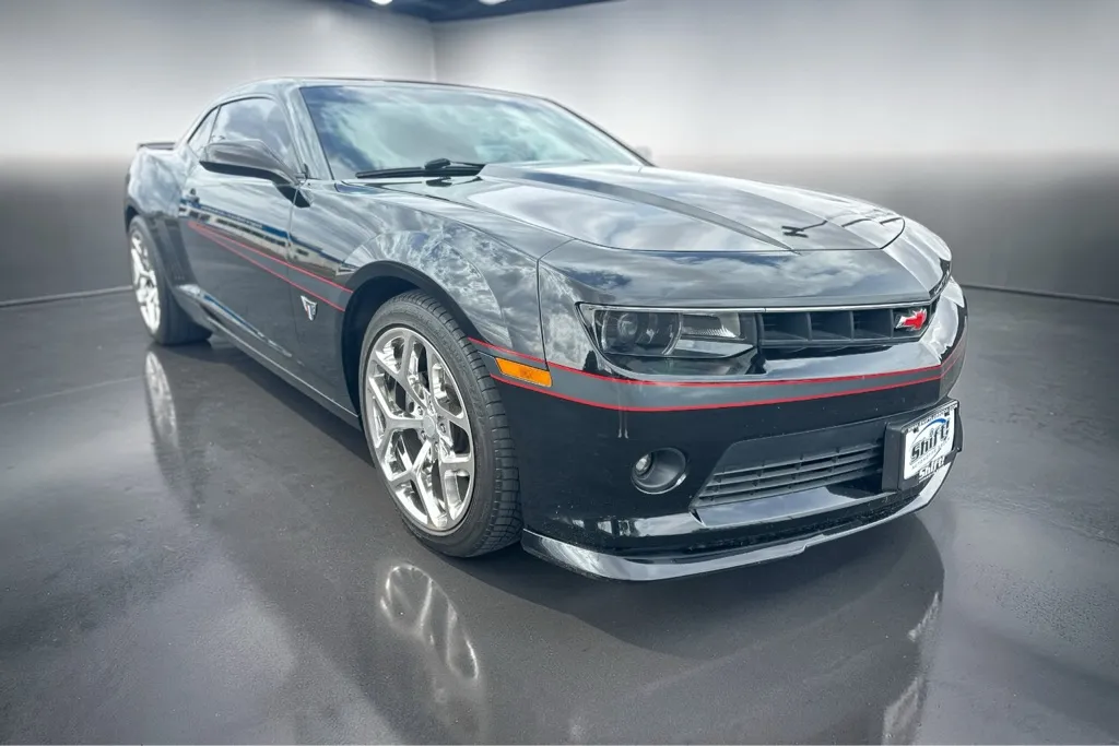 2015 Chevrolet Camaro 2LT