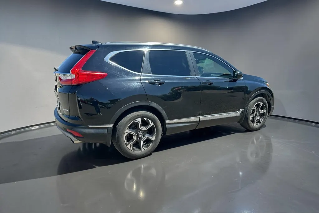 2017 Honda CR-V Touring - Photo 10