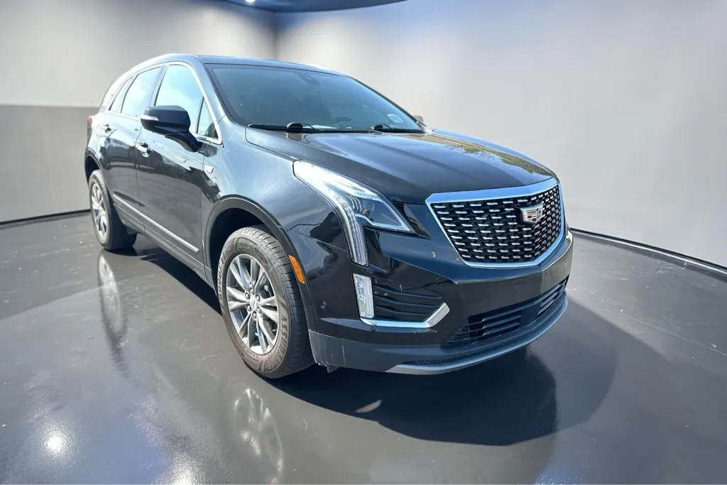 Black 2021 CADILLAC XT5 PREMIUM LUXURY for sale in Lubbock, TX
