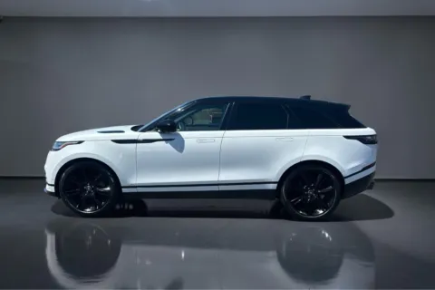 More photos of 2020 LAND ROVER RANGE ROVER VEL R-DYNAMIC HSE at Shift Automotive Group, TX