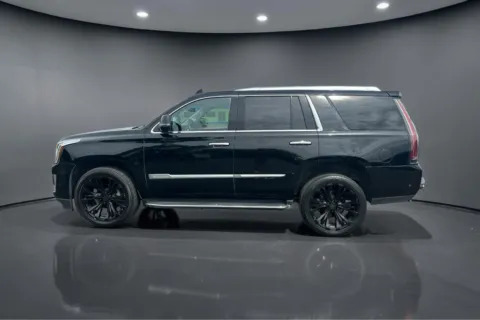 More photos of 2019 CADILLAC ESCALADE LUXURY at Shift Automotive Group, TX