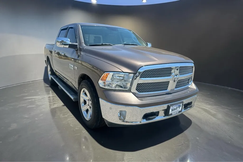 Brown 2018 RAM 1500 SLT for sale in Lubbock, TX