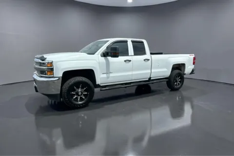More photos of 2019 CHEVROLET SILVERADO 2500 HEAVY DUTY at Shift Automotive Group, TX