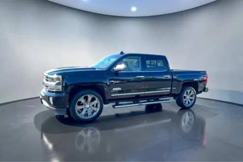 More photos of 2018 CHEVROLET SILVERADO 1500 HIGH COUNTRY at Shift Automotive Group, TX