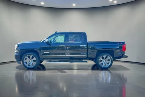 More photos of 2018 CHEVROLET SILVERADO 1500 HIGH COUNTRY at Shift Automotive Group, TX