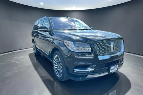 Black 2019 LINCOLN NAVIGATOR RESERVE for sale in Lubbock, TX
